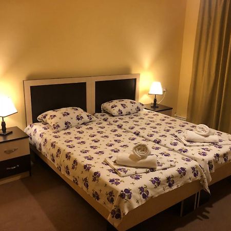 Bloor Hotel Jerevan Eksteriør bilde